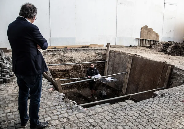 Ausgrabung beim Schaezlerpalais – Mercan Fröhlich