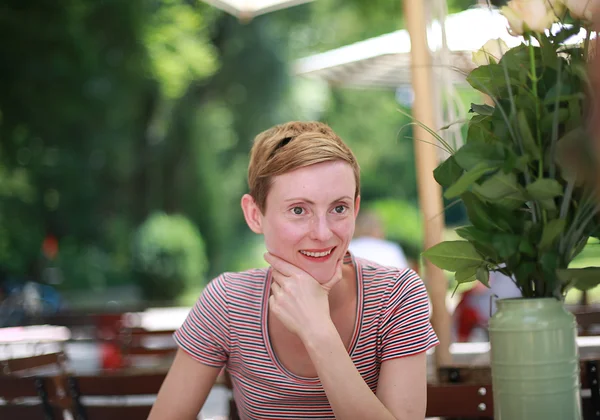 Veronika Bachfischer – Mercan Fröhlich