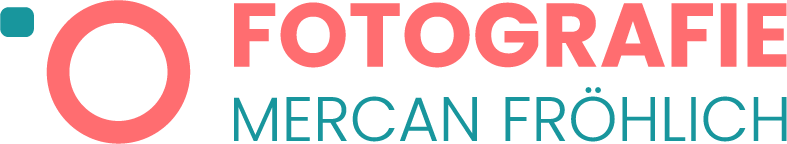 Mercan Fröhlich – Fotografin & Social Media Managerin Logo